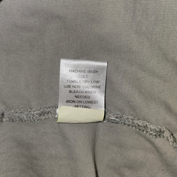 PacSun Los Angeles Boxy Fit Long Sleeve T Shirt Gray XL Skull Cherry Graphic - Picture 6 of 8